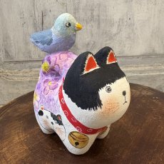 画像2: ねこはりこ　鳩のせ「紫陽花」※発送は6/13以降 (2)