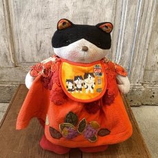 画像1: 白黒ねこ　紅葉と焼き芋ワンピース　バス停三兄弟前掛け (1)